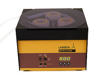 LAMBDA dosing pumps for sterile media dispensing in serial dilutions